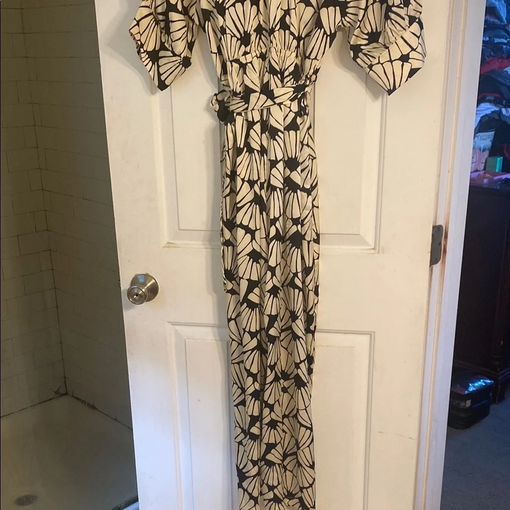 Anthropologie, Macy's Black and White Dolman Sleeve Jumpsuit - Picture 5 of 9
